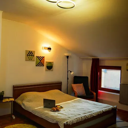 Apartamento Tailor House - Old Town Bucharest Penthouse Exterior foto