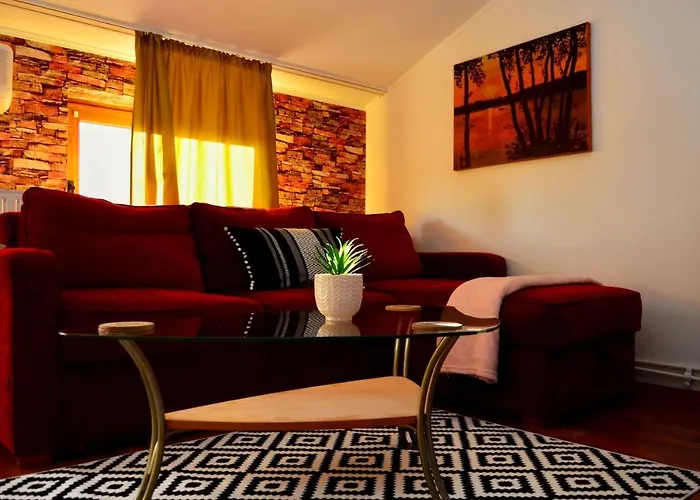 Tailor House - Old Town Bucharest Penthouse